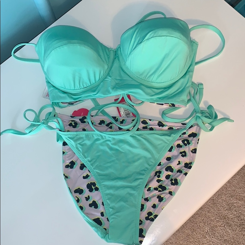 Reversible bikini - Picture 2 of 3